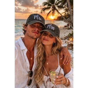 Mr & Mrs Baseball Caps Hats Bride & Groom Wedding Shower Honeymoon Embroidered